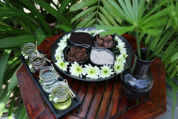 TRADITIONAL OILS FROM LA SPA